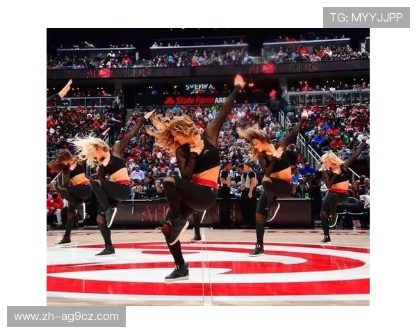 火箭队拉拉队皮裤造型曝光引发热议